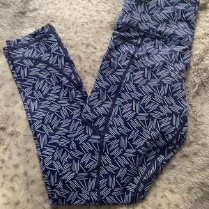 Zyia Navy Hay Stacks